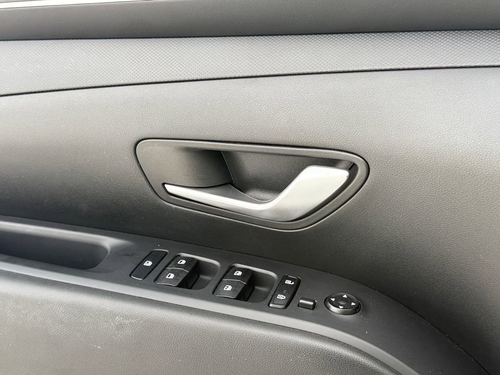 Certified 2024 Hyundai Santa Cruz SEL image 31