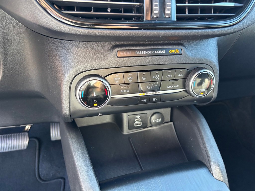 Used 2025 Ford Escape ST-Line image 21