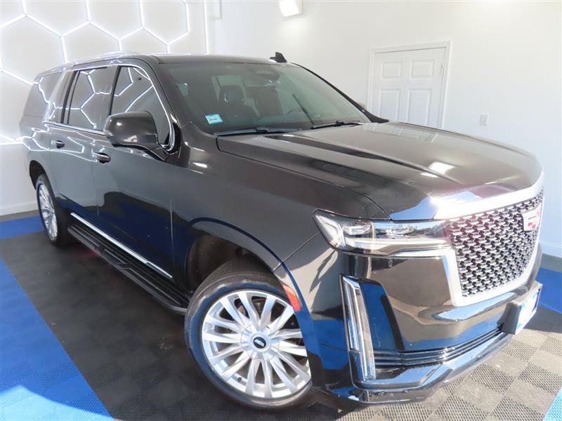 Used 2024 Cadillac Escalade ESV Luxury AWD/4WD image 5