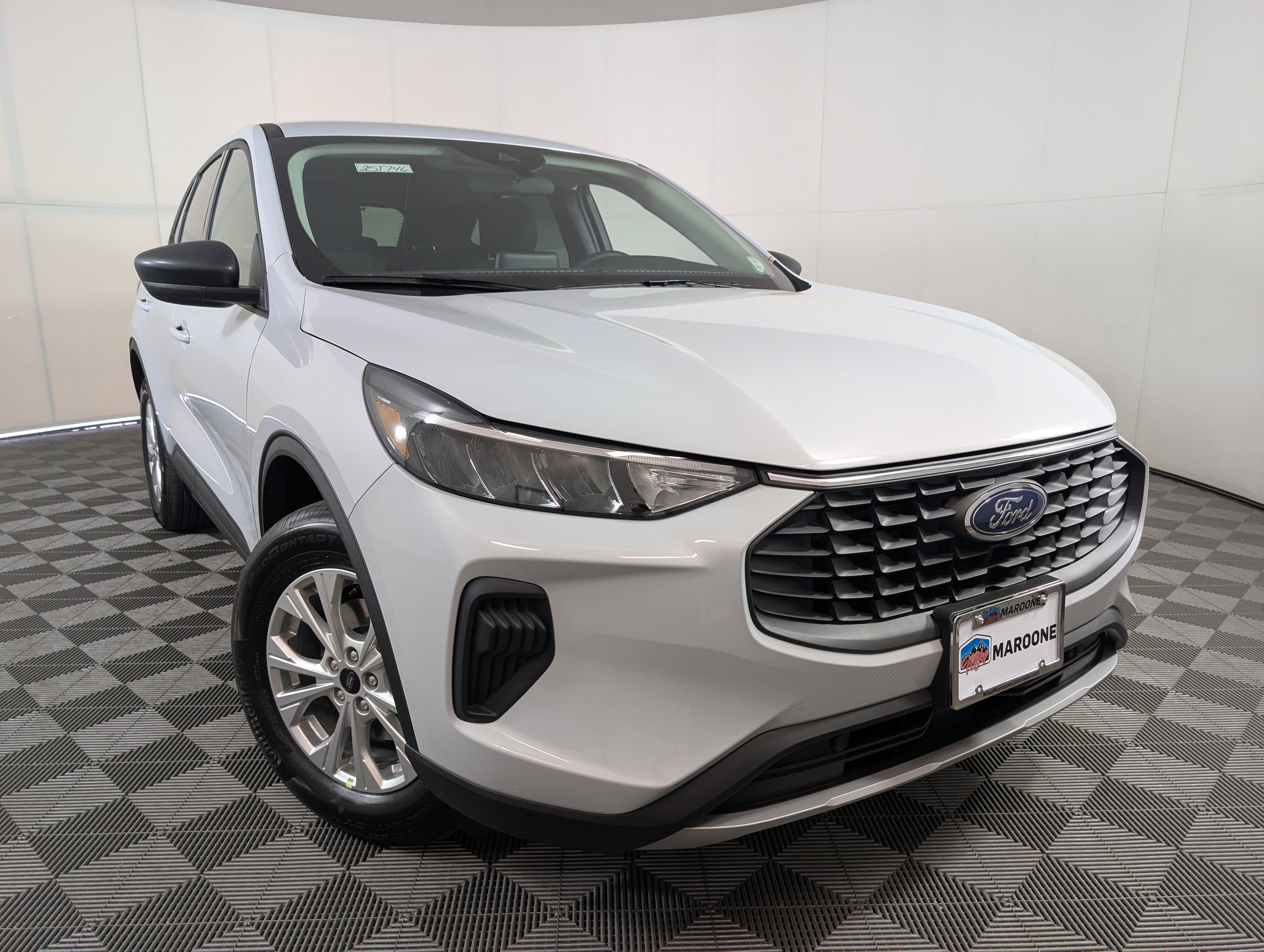 New 2025 Ford Escape Active w/ Cold Weather Package