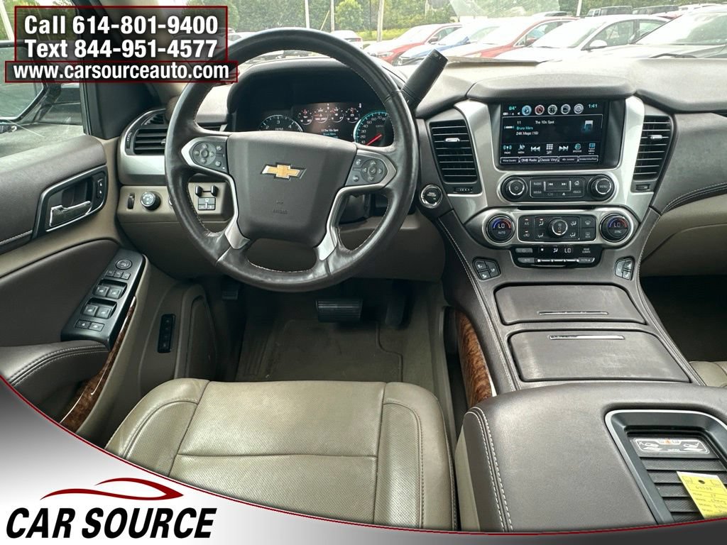 Used 2017 Chevrolet Suburban Premier AWD/4WD image 17