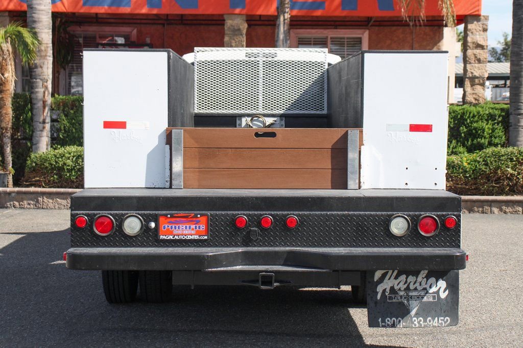 Used 2015 Ford F550 4x4 Crew Cab Super Duty image 8