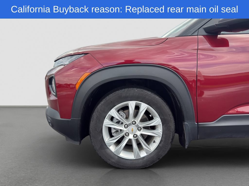 Used 2023 Chevrolet TrailBlazer LS w/ LPO, Blackout Package FWD image 14