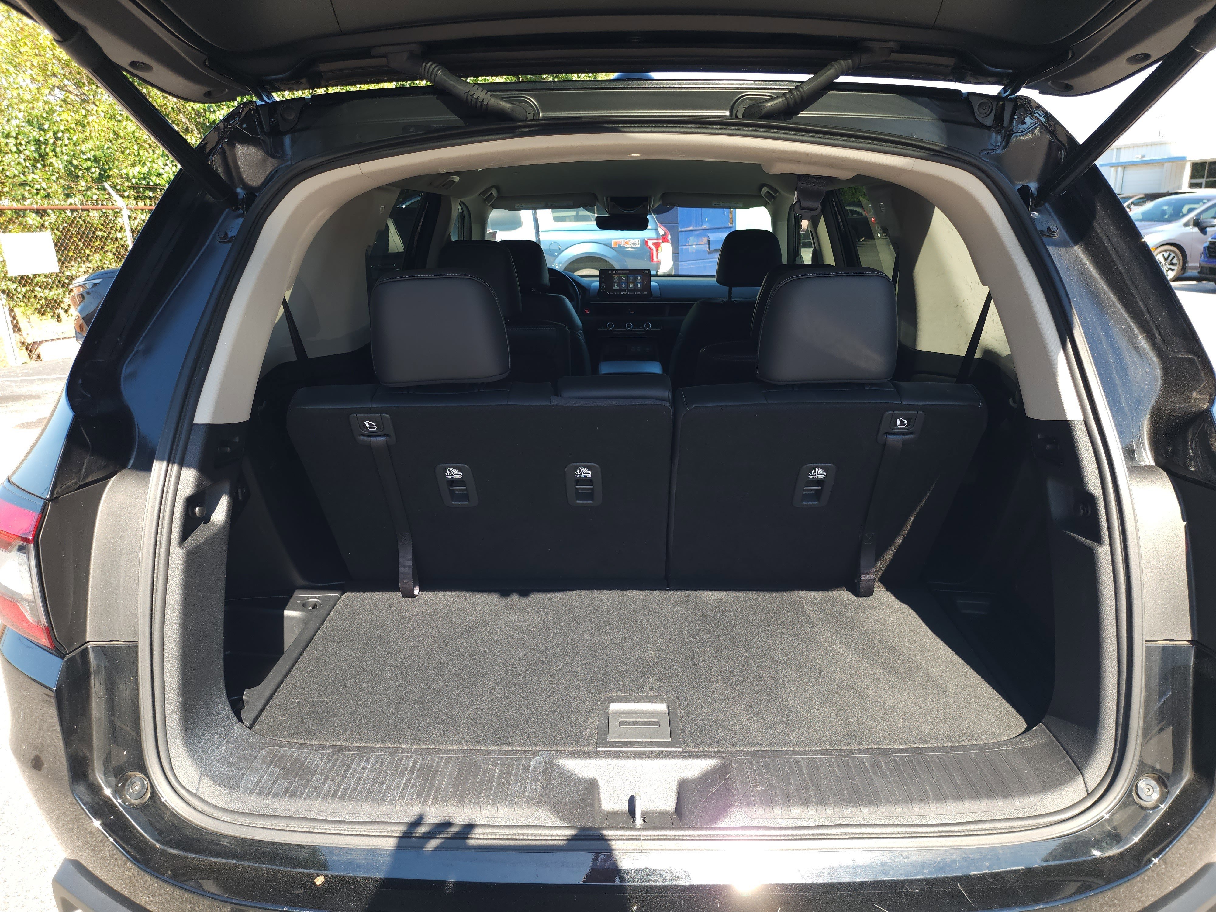 Used 2023 Honda Pilot EX-L image 6