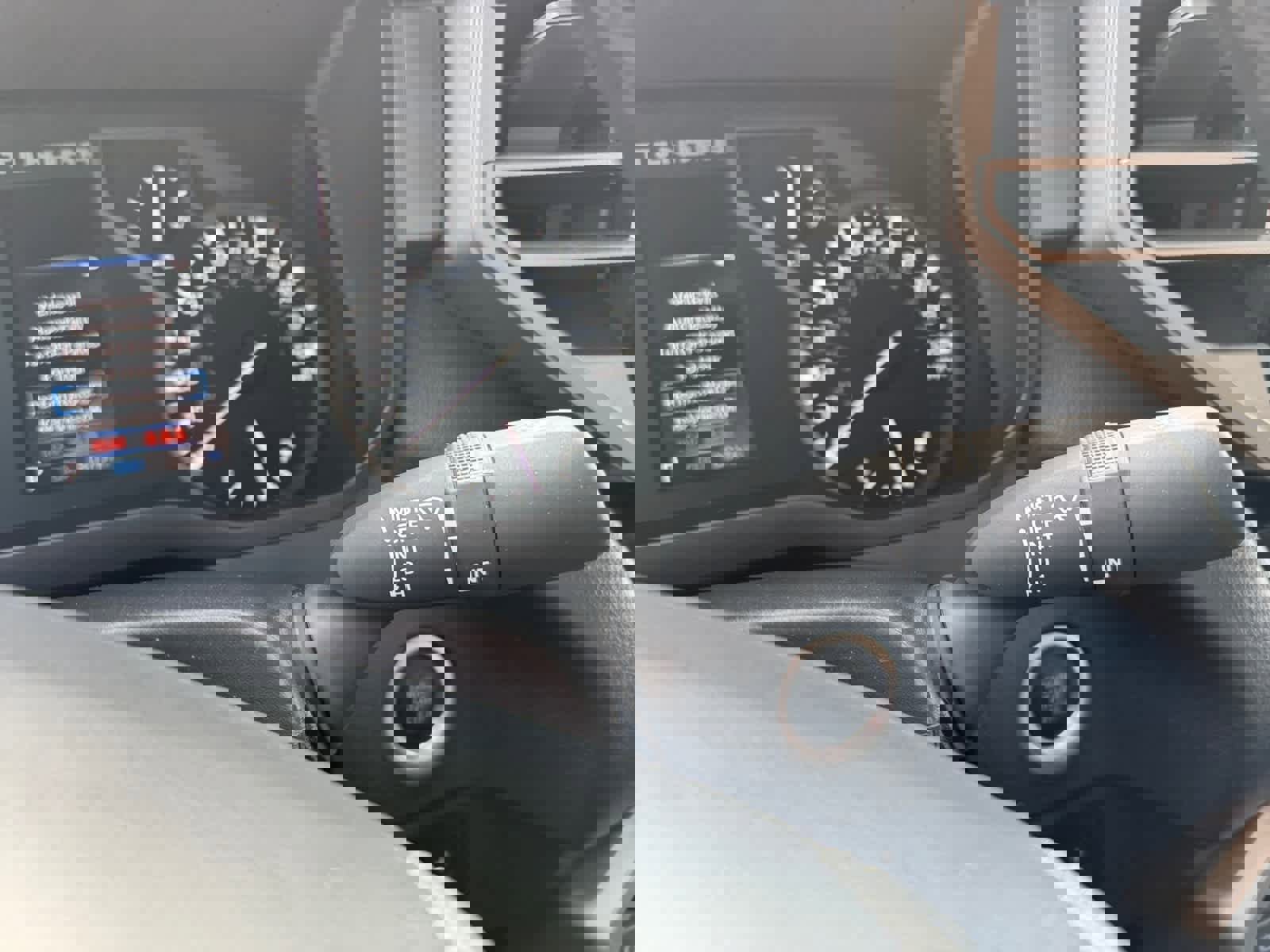 Used 2024 Toyota Tundra SR5 w/ SR5 Premium Package AWD/4WD image 18