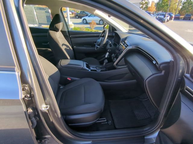 Used 2023 Hyundai Tucson SE image 38