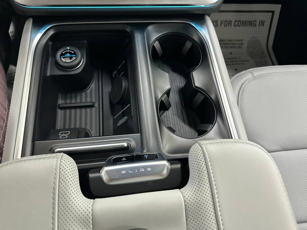 New 2027 Ford Expedition Platinum w/ Platinum Ultimate Package AWD/4WD image 51