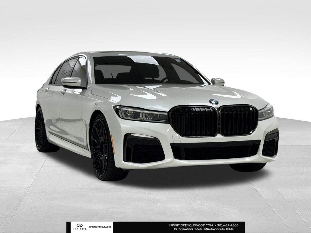 Used 2022 BMW 750i xDrive w/ Autobahn Package