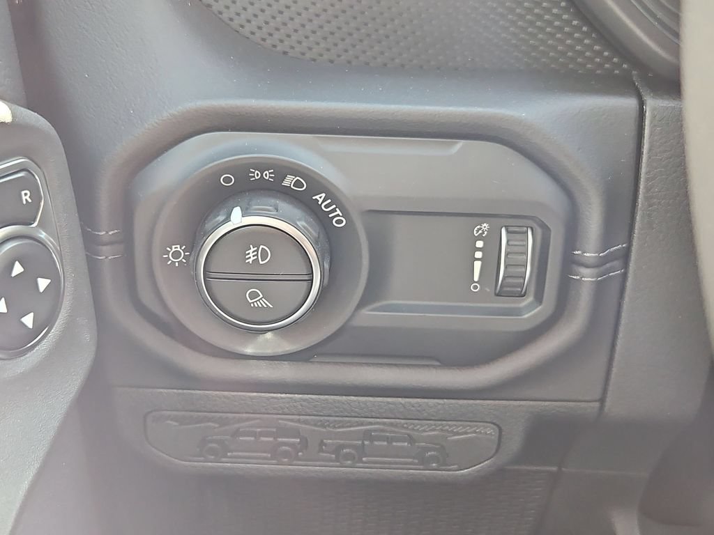 New 2026 Jeep Gladiator Rubicon AWD/4WD image 18