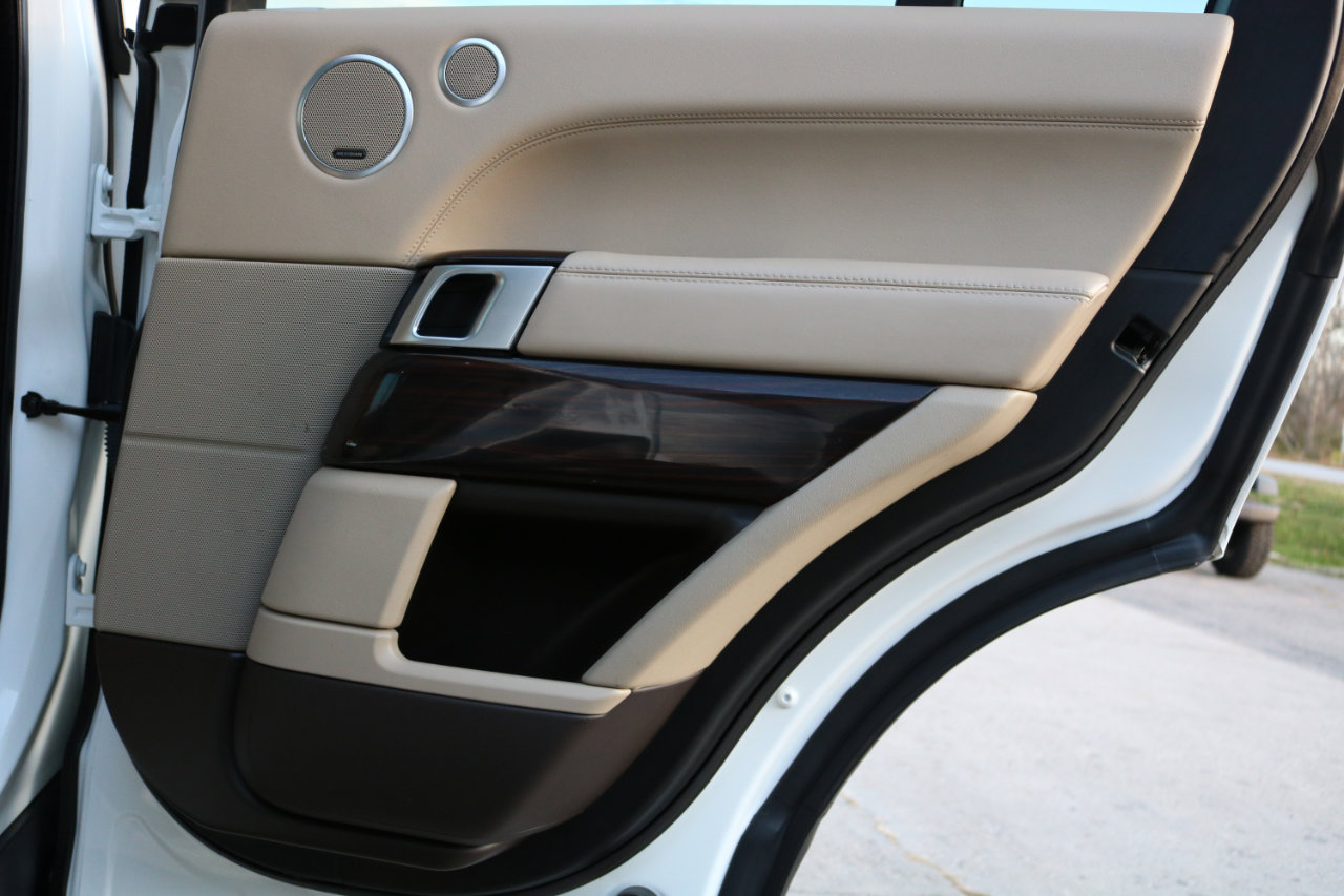 Used 2016 Land Rover Range Rover Supercharged image 40