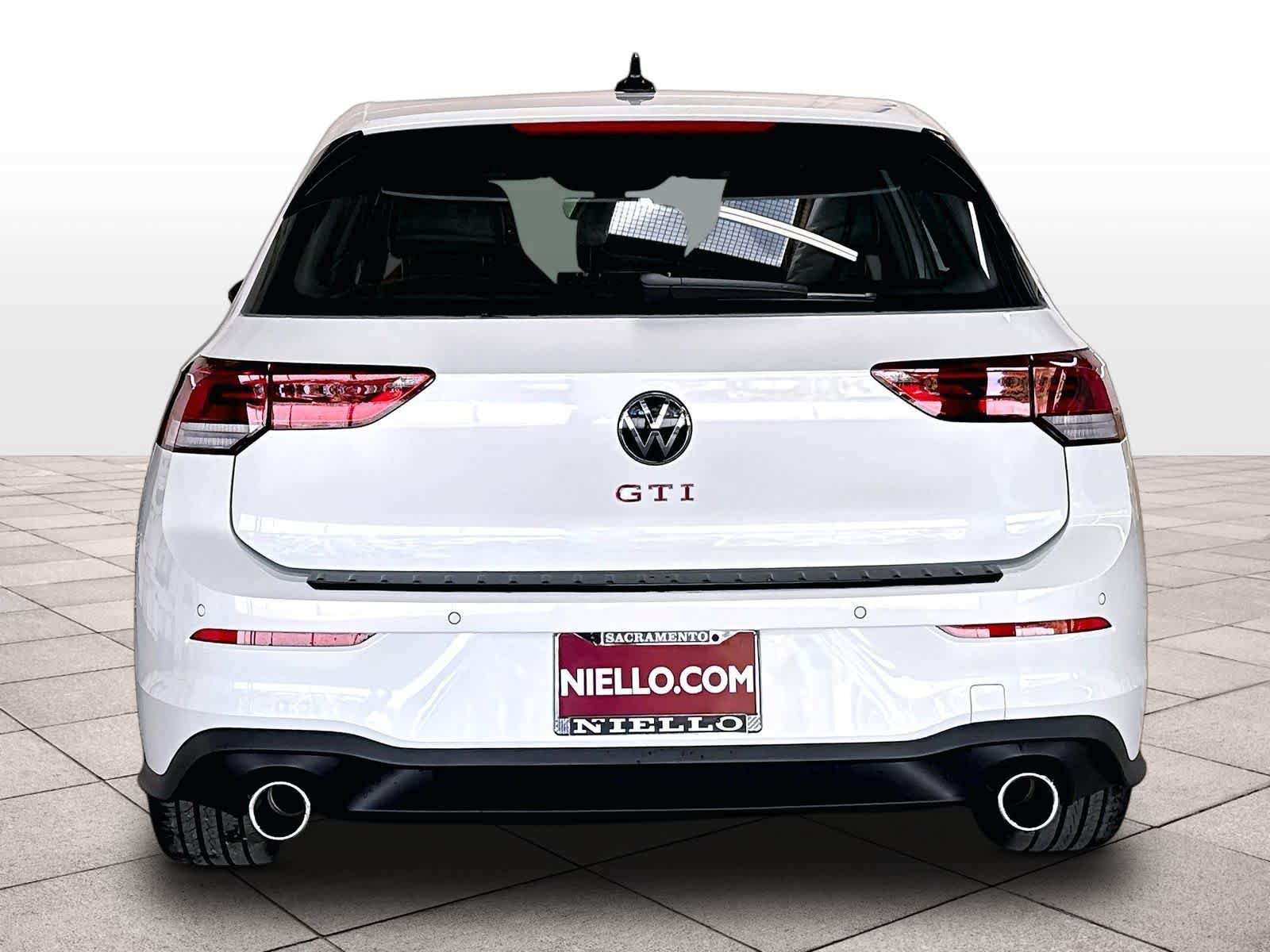 New 2026 Volkswagen GTI SE FWD image 4