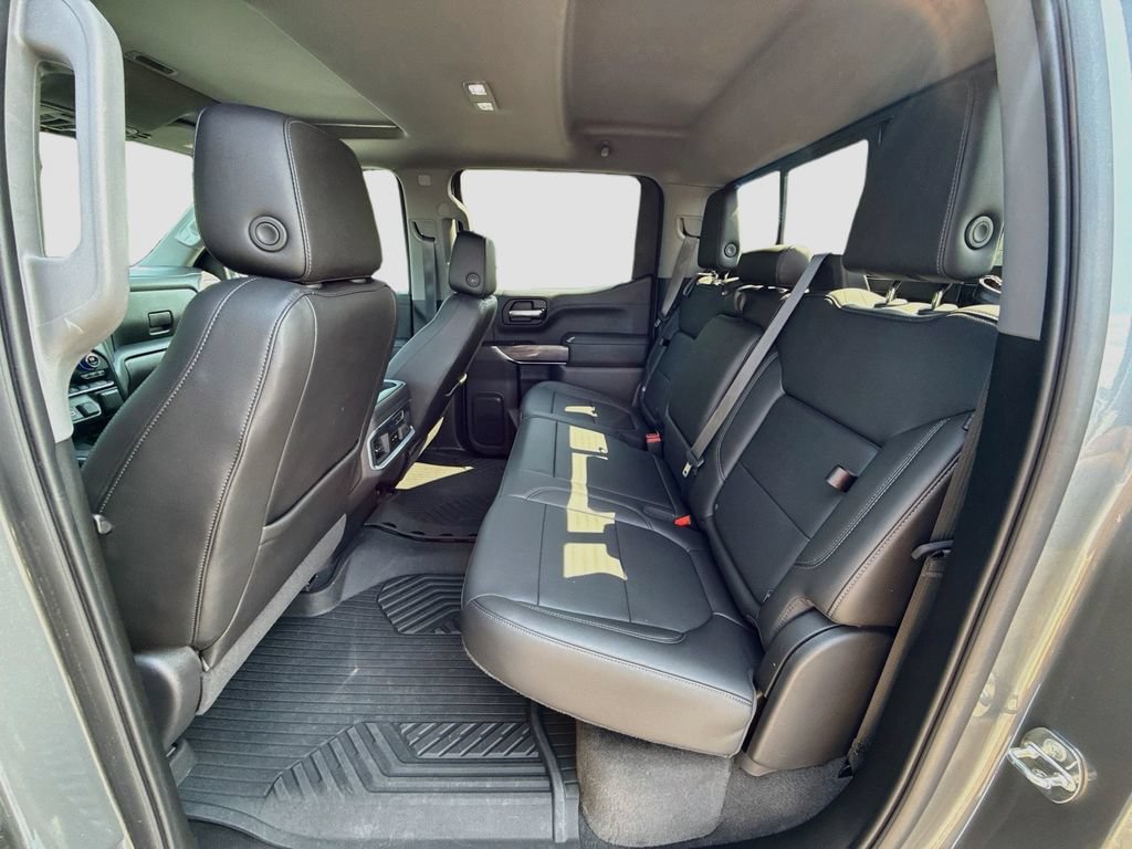 Used 2020 Chevrolet Silverado 1500 LTZ w/ LTZ Premium Package AWD/4WD image 31