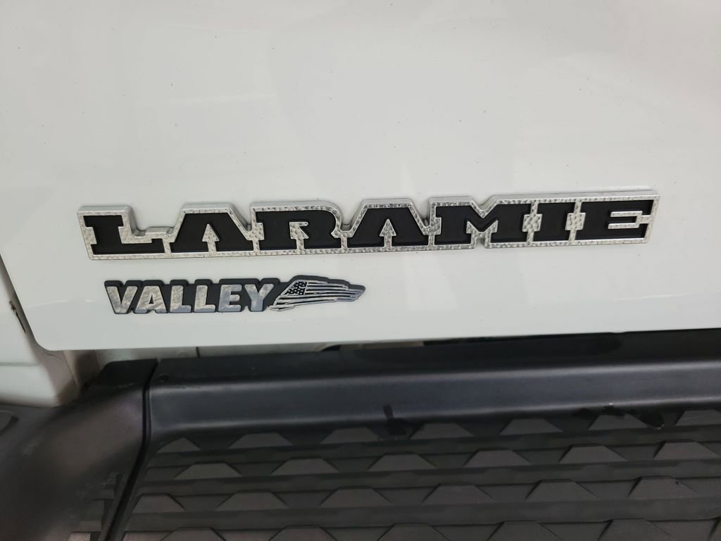 Used 2022 RAM 2500 Laramie AWD/4WD image 16