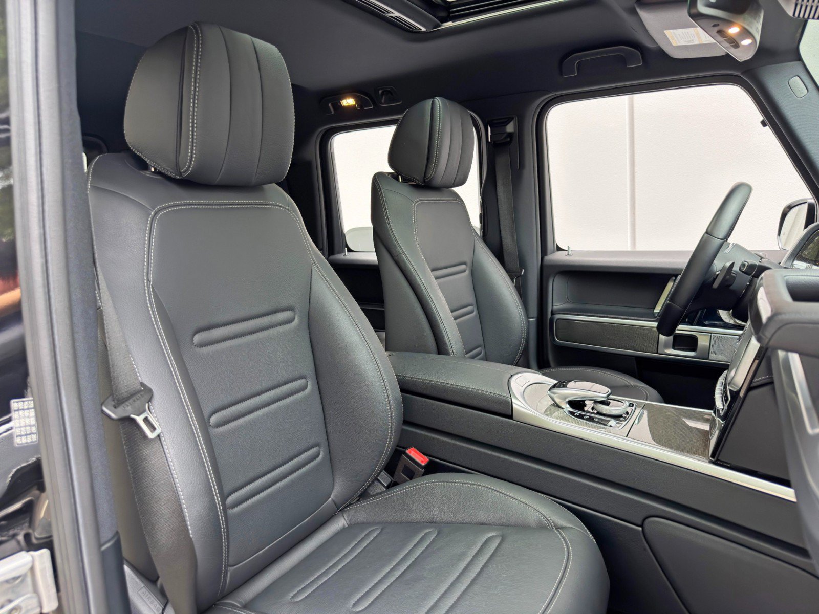 Used 2021 Mercedes-Benz G 550 image 42