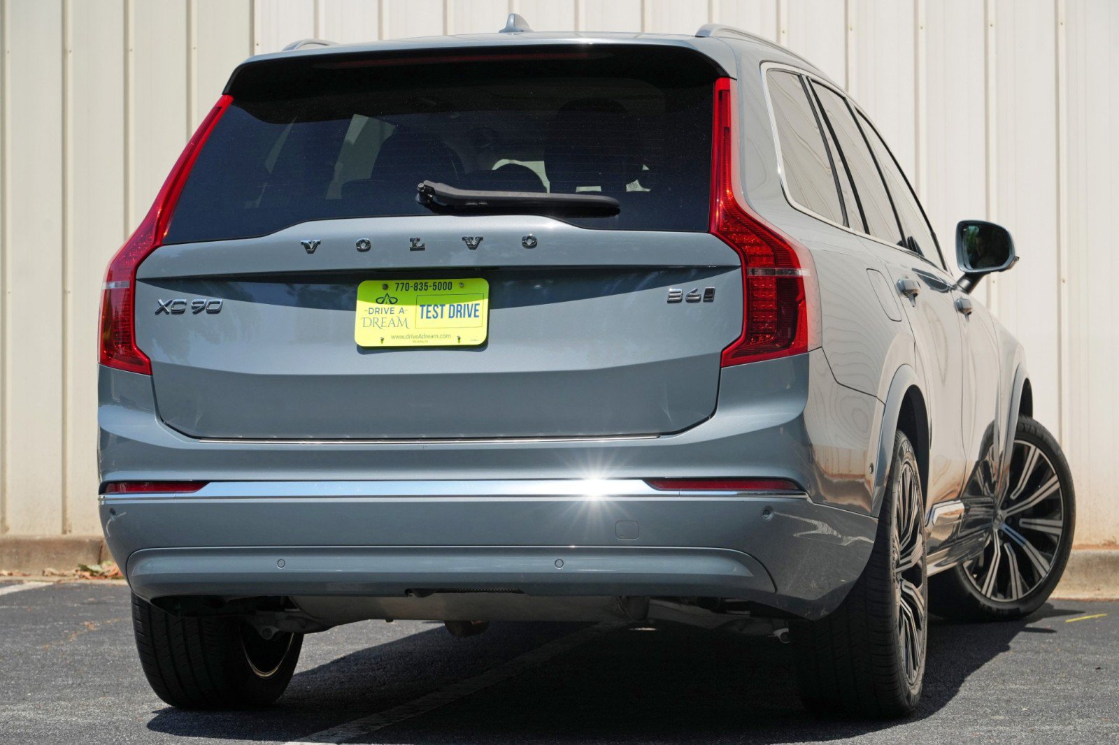 Used 2023 Volvo XC90 B6 Plus w/ Protection Package Premier AWD/4WD image 5