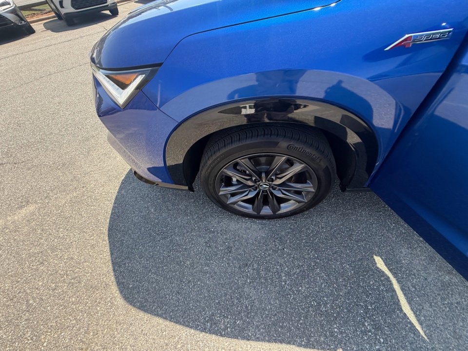 Used 2025 Acura ADX A-Spec image 31