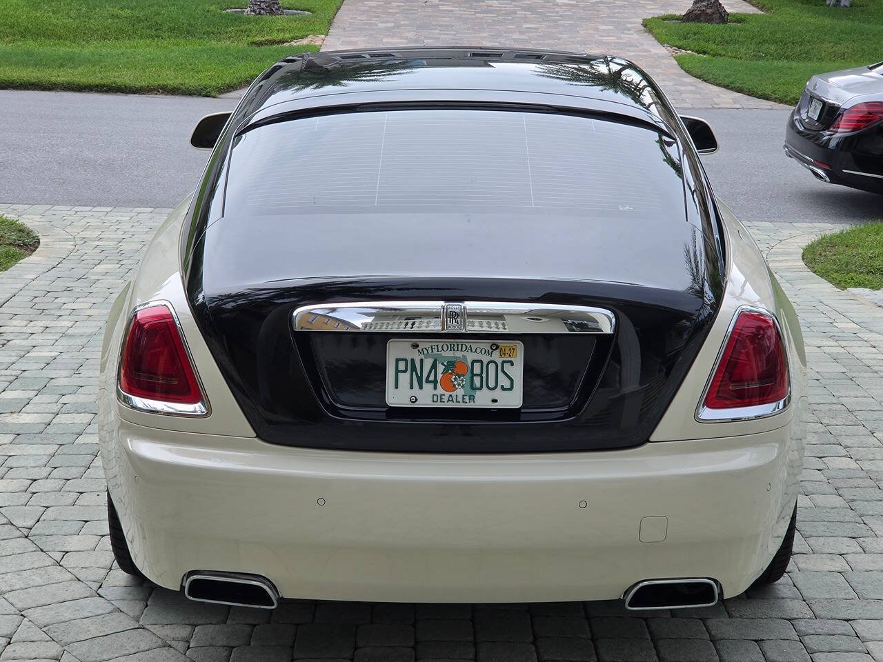 Used 2014 Rolls-Royce Wraith RWD image 34