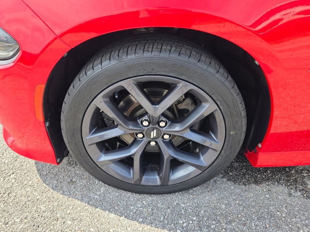 Used 2019 Dodge Charger R/T w/ Plus Group RWD image 12