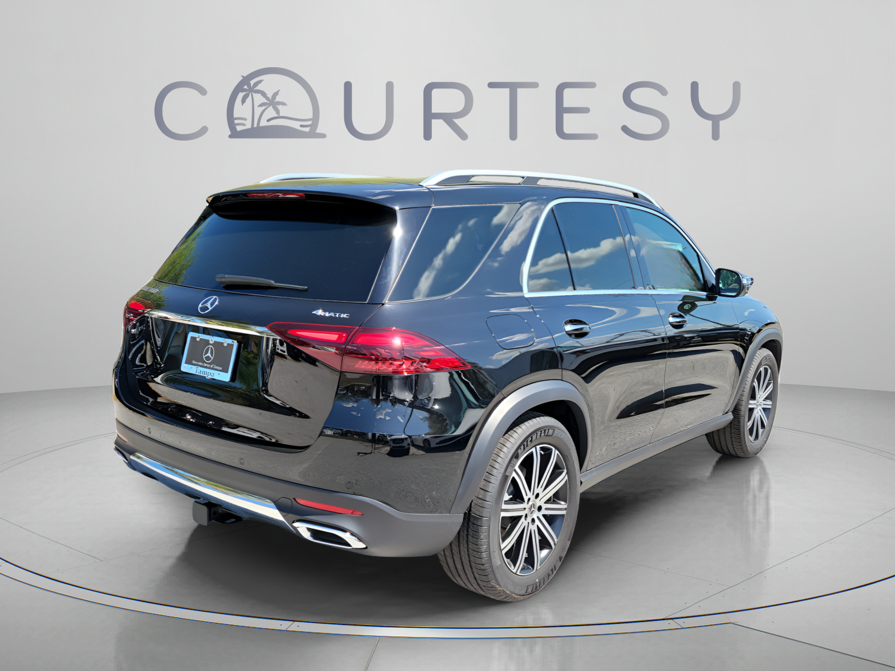Certified 2026 Mercedes-Benz GLE 350 4MATIC image 4