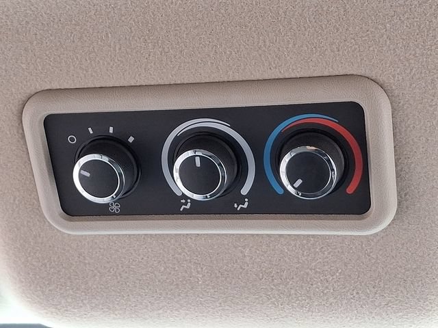 Used 2025 GMC Savana 3500 LT w/ LT Preferred Equipment Group RWD image 22