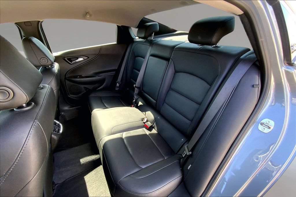 Used 2023 Chevrolet Malibu LT FWD image 25