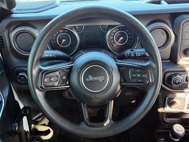 Used 2018 Jeep Wrangler Unlimited Sport image 13