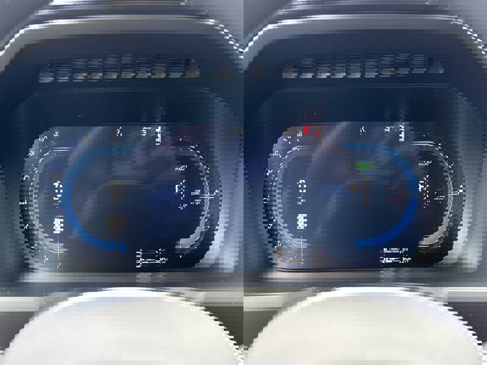 New 2025 Volvo XC90 T8 Plus w/ Protection Package Premier image 22