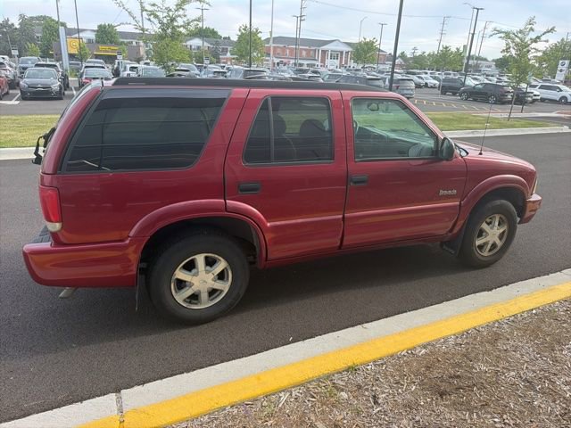 Used 1998 Oldsmobile Bravada AWD w/ Value Pkg image 11