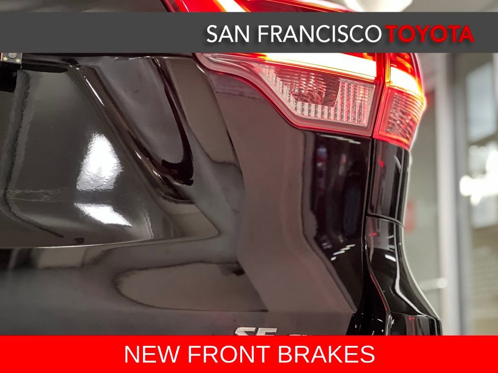 Used 2018 Toyota Highlander SE image 10