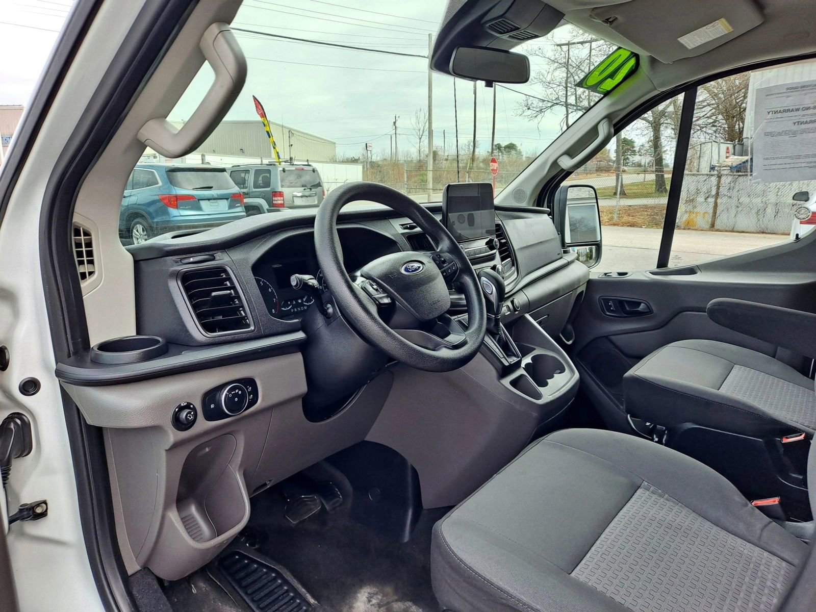 Used 2020 Ford Transit 350 XLT RWD image 7