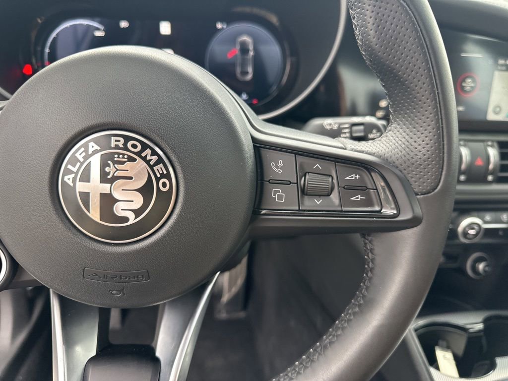Used 2024 Alfa Romeo Giulia Ti image 16