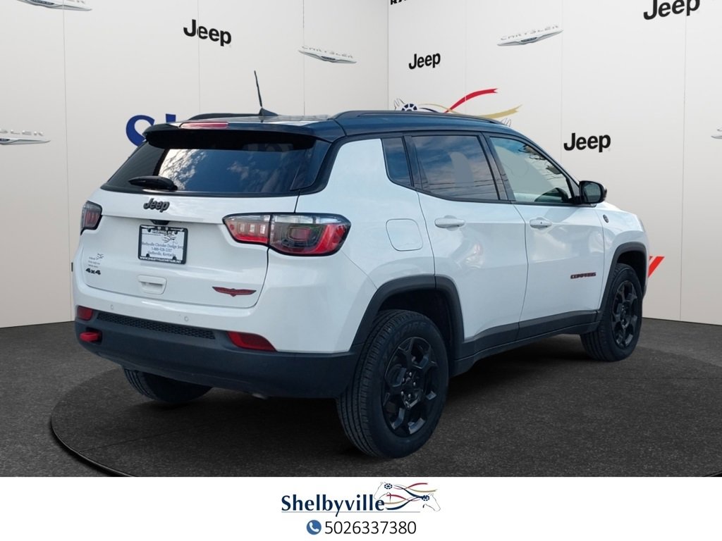 Used 2023 Jeep Compass Trailhawk image 6