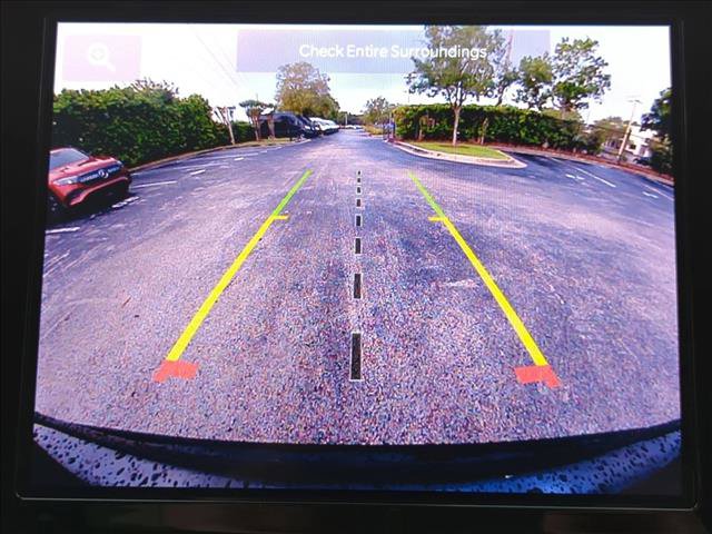 Used 2025 Jeep Compass Latitude image 13