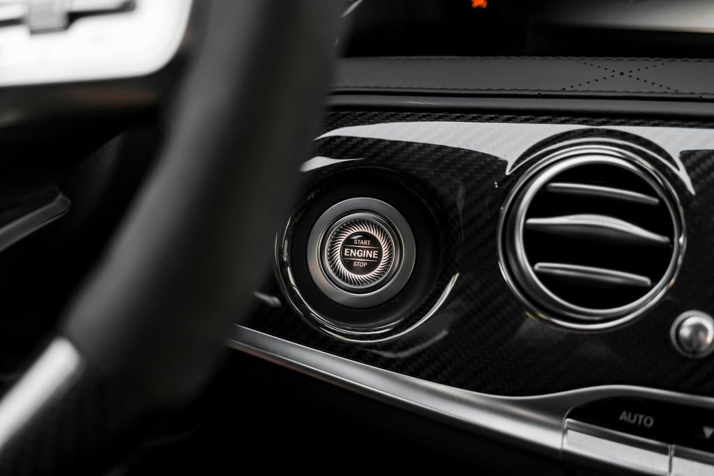 Used 2020 Mercedes-Benz S 63 AMG 4MATIC Sedan image 19