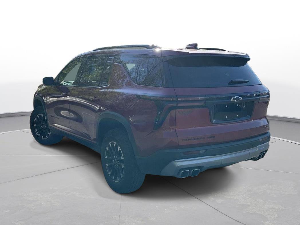 Used 2025 Chevrolet Traverse Z71 w/ Driver Confidence Package image 8