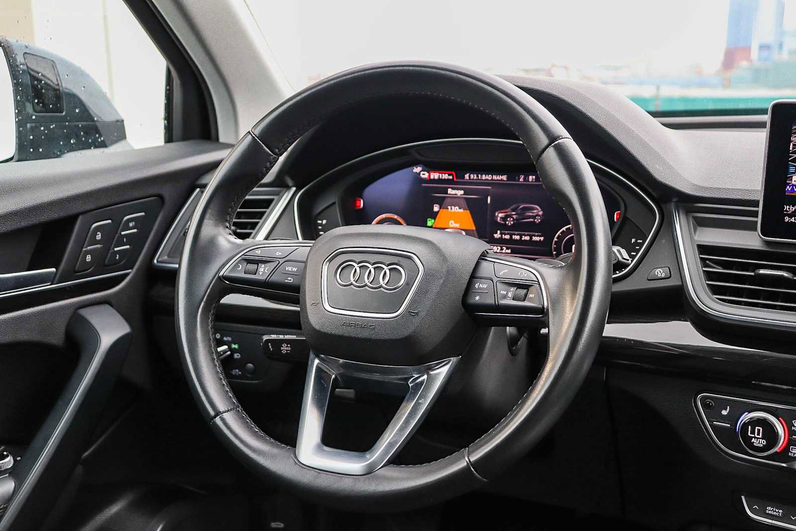 Used 2020 Audi Q5 e Premium Plus w/ Premium Plus Package image 21