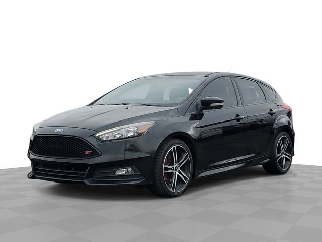 Used 2018 Ford Focus ST FWD image 1