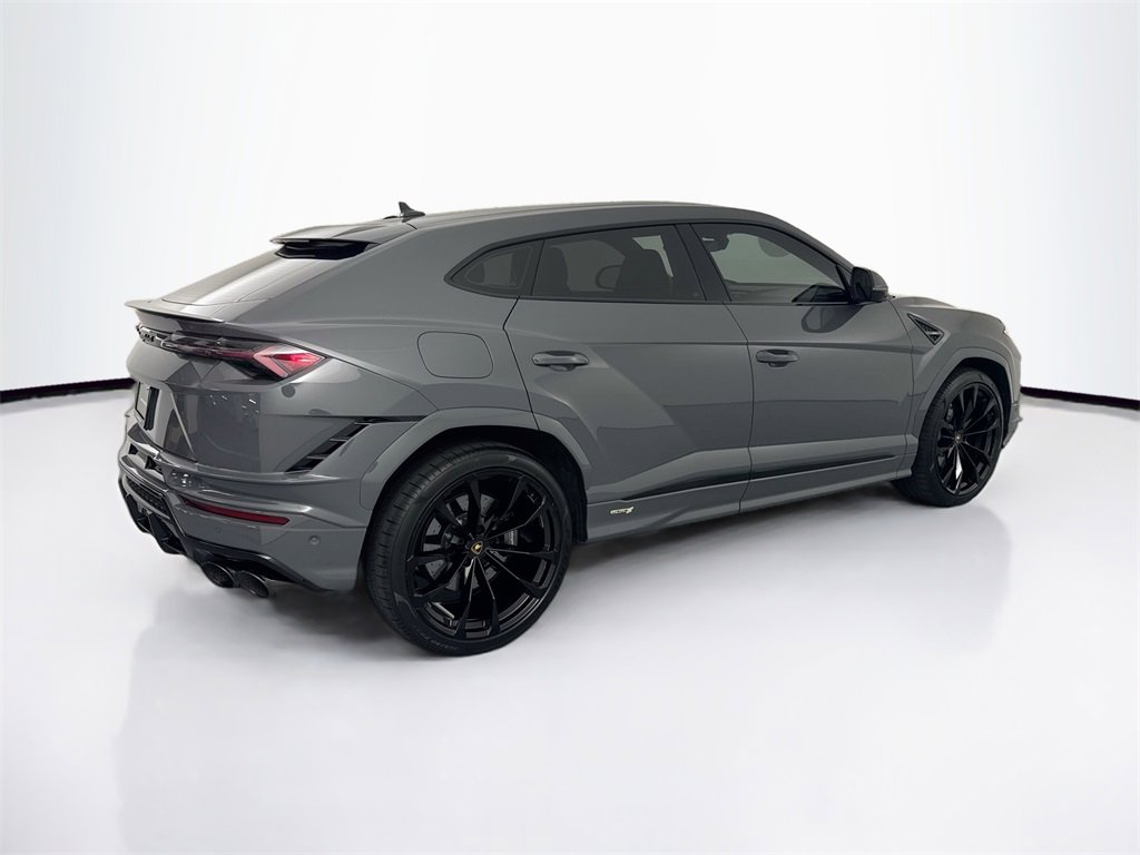 Used 2024 Lamborghini Urus S image 5