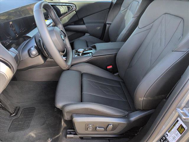 Used 2025 BMW X3 xDrive30i w/ Premium Package image 16