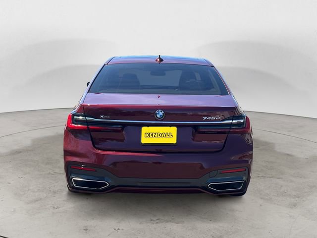 Used 2020 BMW 745e xDrive AWD/4WD image 4