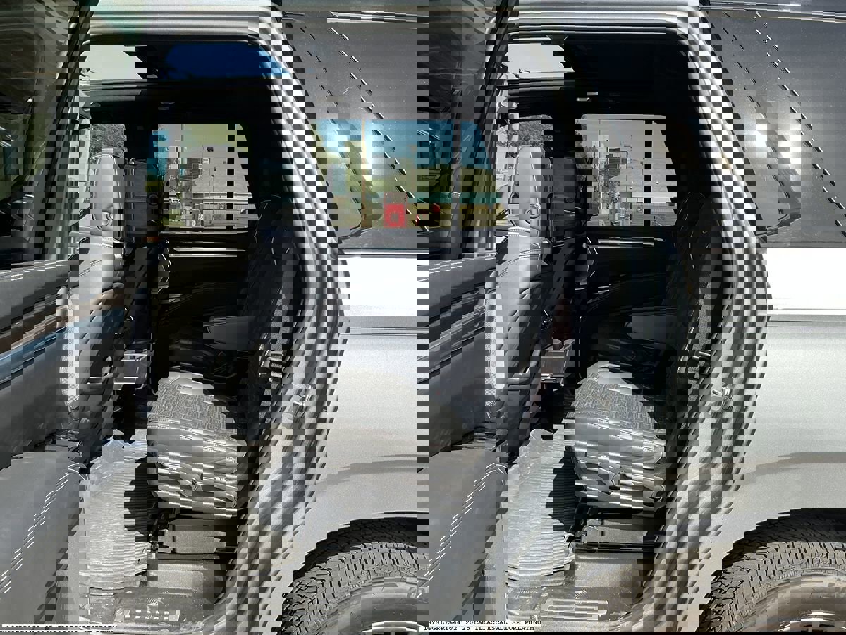 Used 2025 Cadillac Escalade Sport Platinum w/ LPO, Floor Liner Package image 10