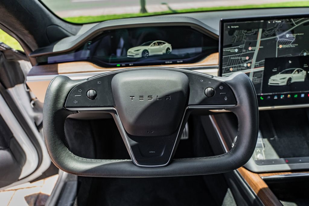 Used 2023 Tesla Model S AWD/4WD image 22