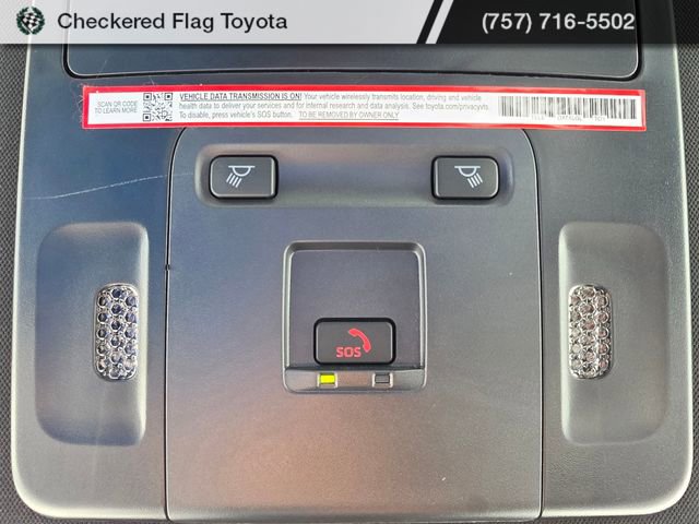 Used 2025 Toyota Camry SE w/ Convenience Package image 27