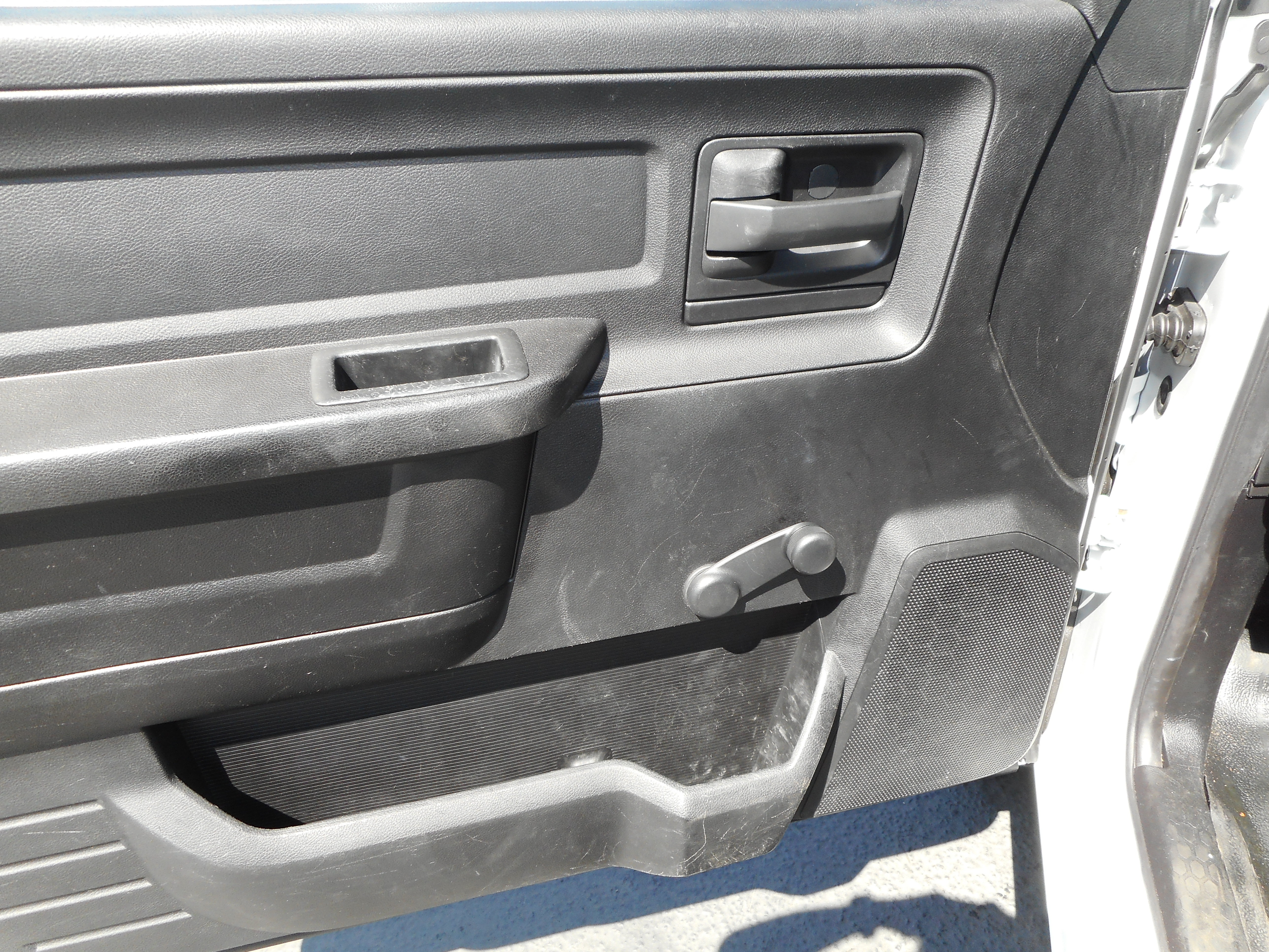 Used 2014 RAM 2500 Tradesman w/ Popular Equipment Group RWD image 21
