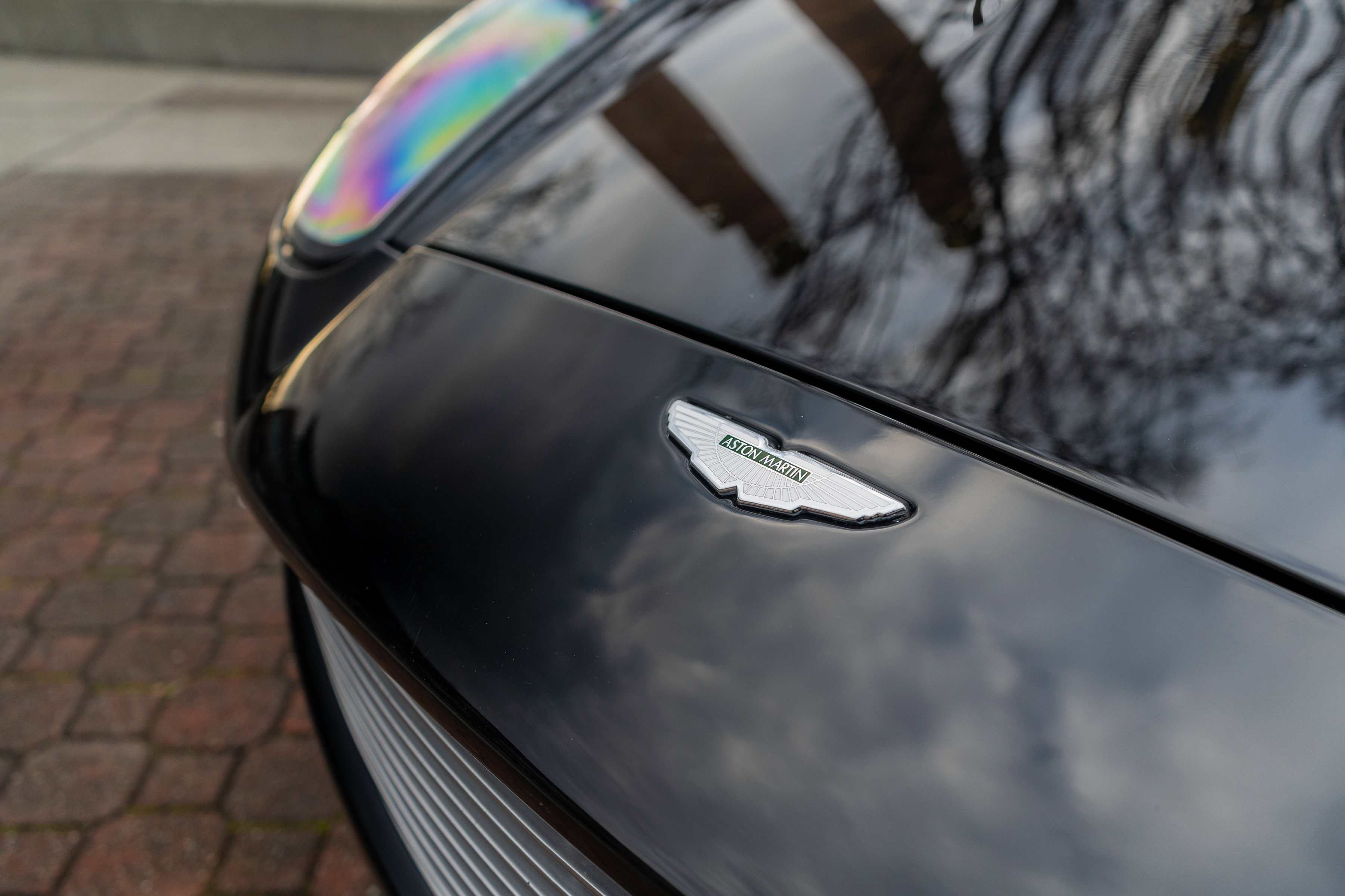 Used 2002 Aston Martin Vanquish image 37
