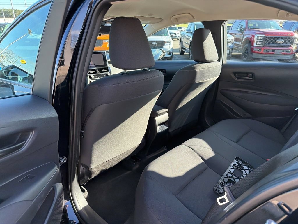 Used 2024 Toyota Corolla LE FWD image 15