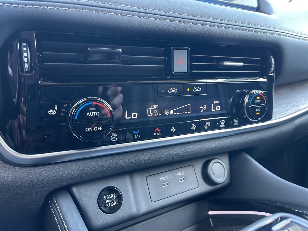 New 2026 Nissan Rogue Platinum w/ Platinum Premium Package image 10