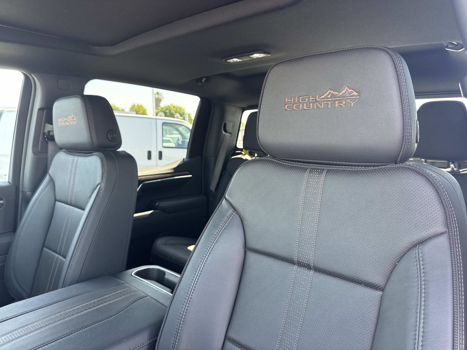 Used 2025 Chevrolet Silverado 1500 High Country w/ High Country Premium Package image 23