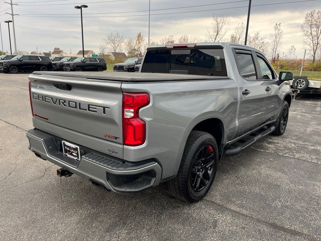 Certified 2024 Chevrolet Silverado 1500 RST w/ Redline Edition image 7