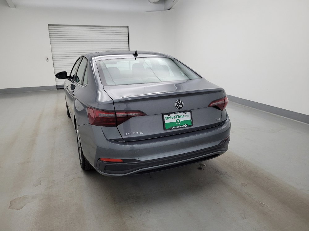Used 2022 Volkswagen Jetta SE FWD image 6